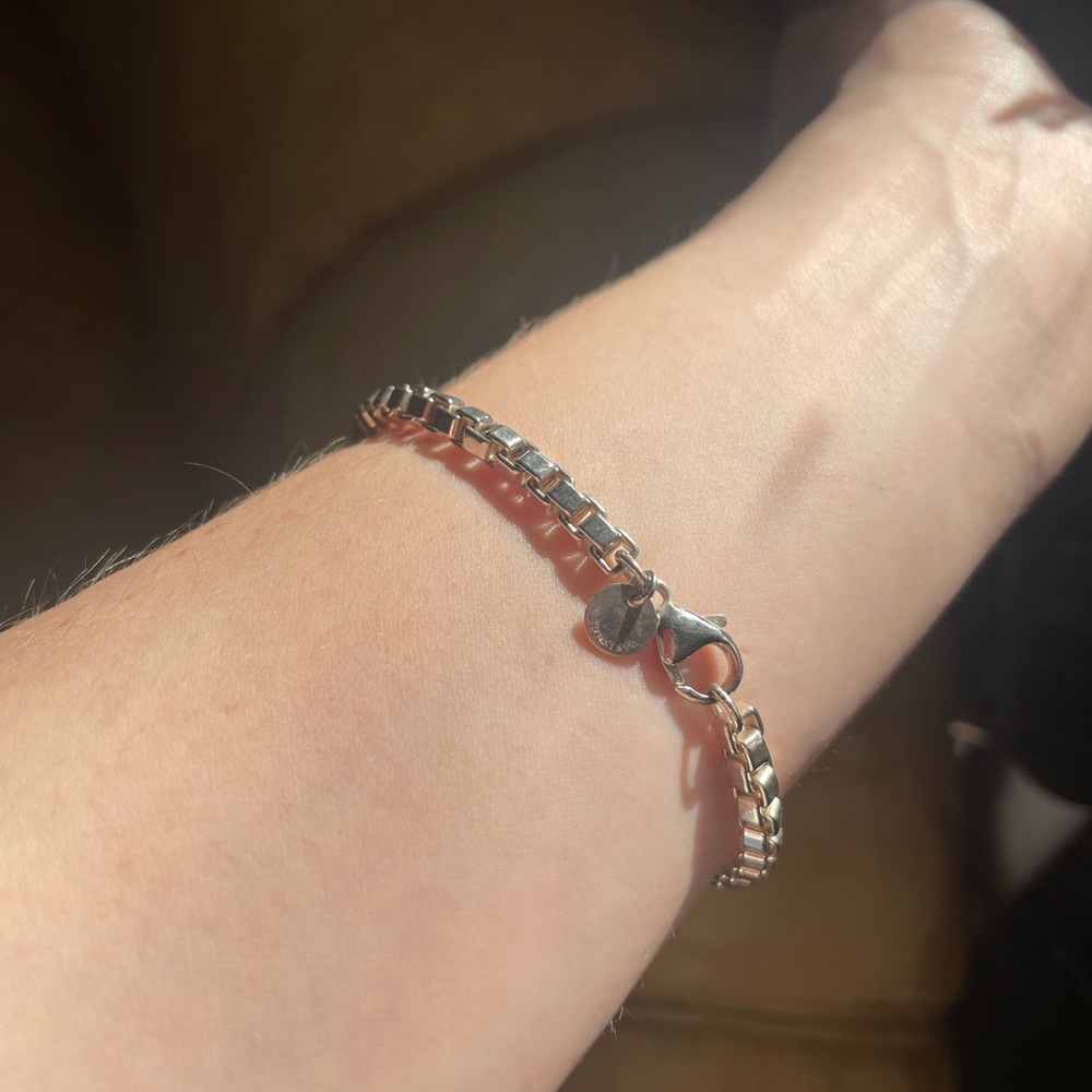 Tiffany & Co. Silver Venetian Link Bracelet | 7.5”